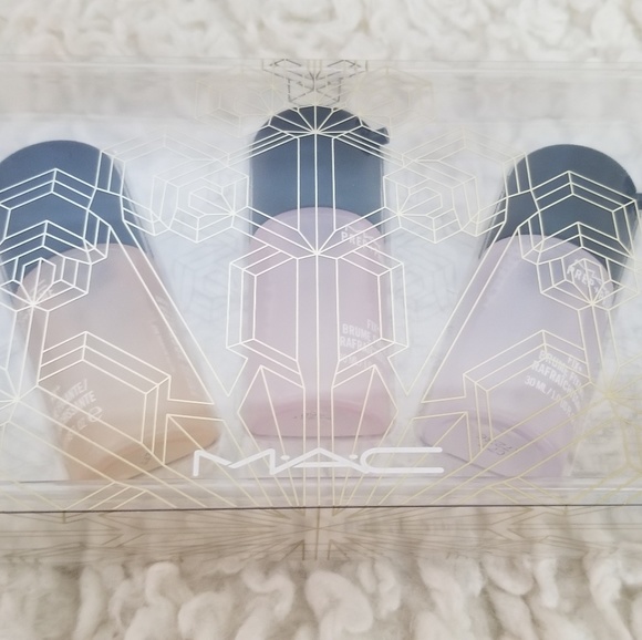 MAC | SNOW BALL KIT/ PREP + PRIME FIX+ - Picture 2 of 3